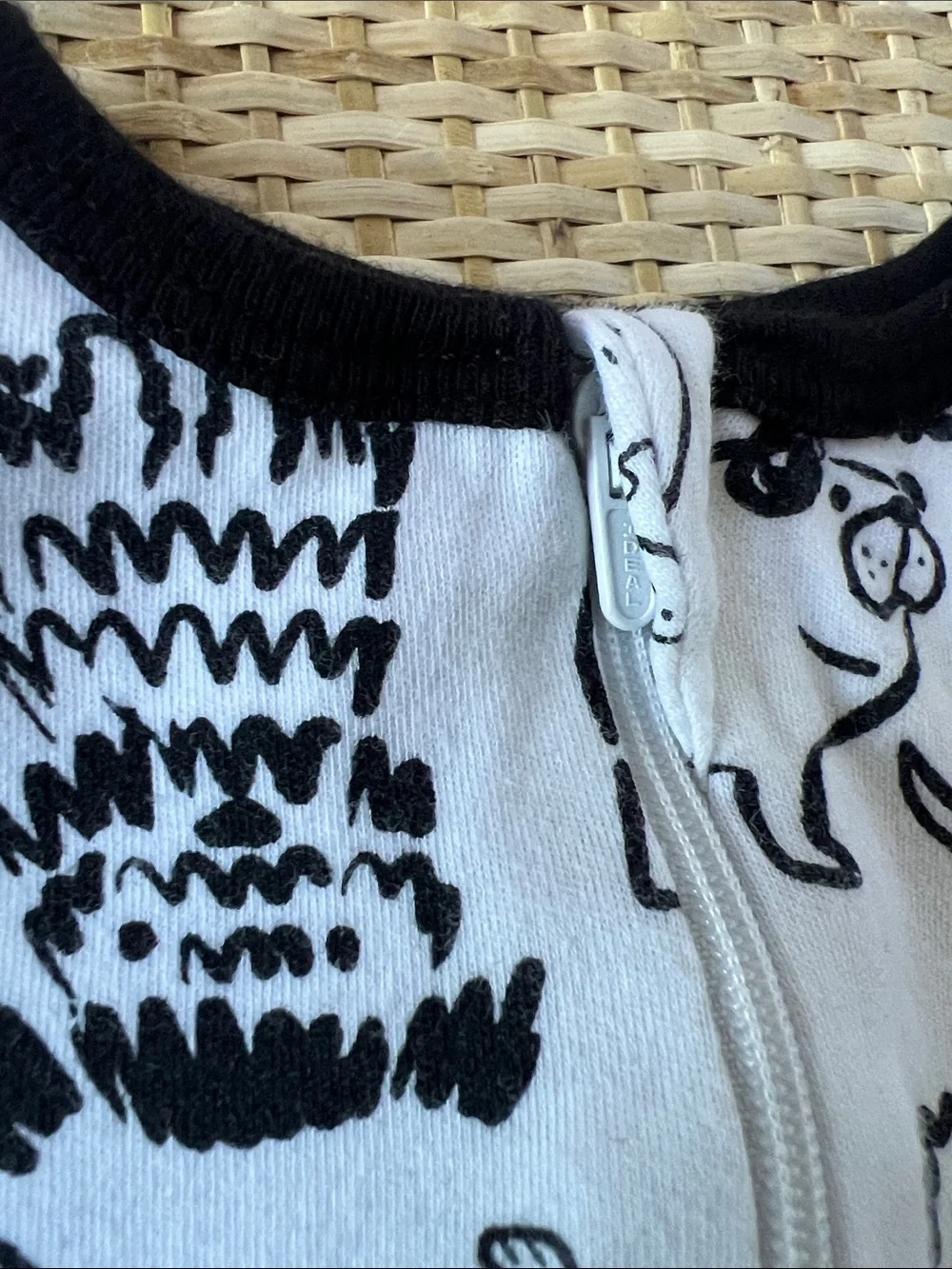 Wonder Nation Baby Footie onesie sleepwear white black dog print unisex 3-6 mo
